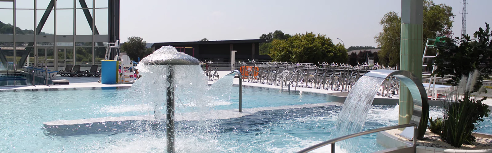 Piscine de la Vallée dorée